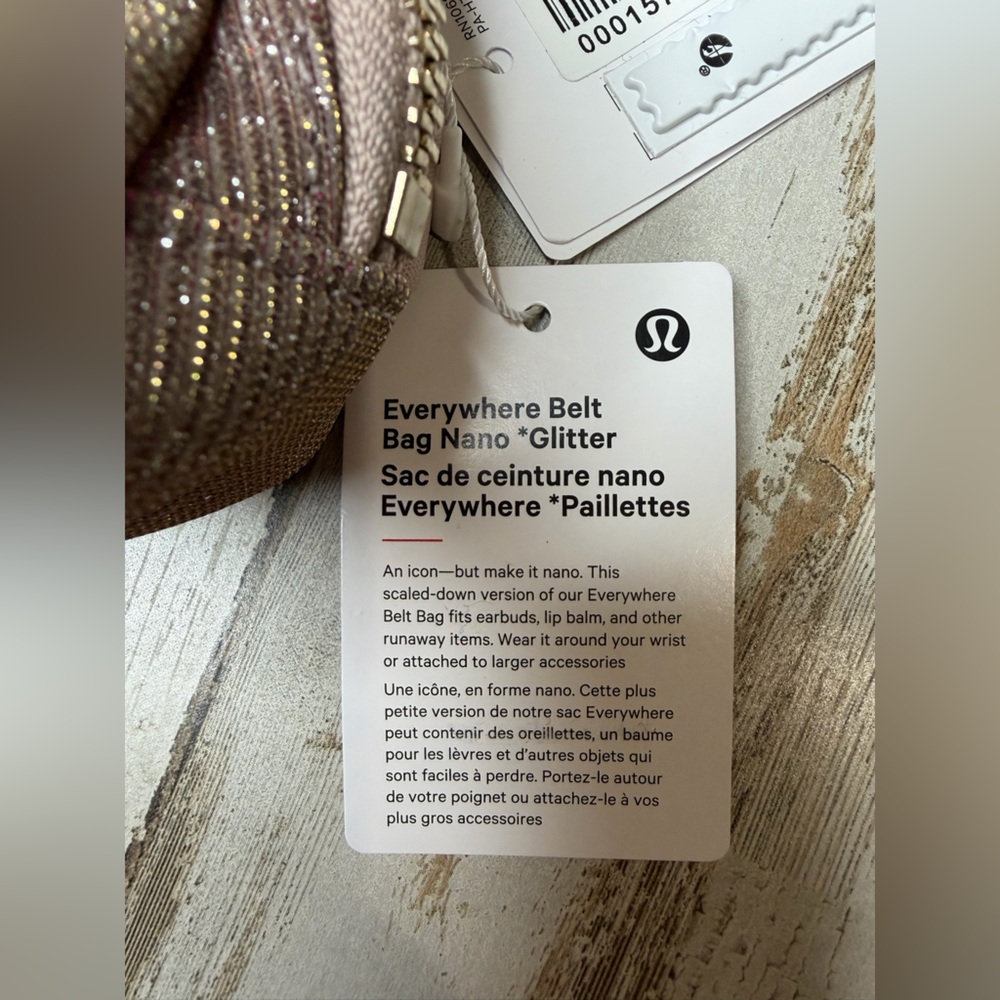 lululemon athletica Glittery Rose Gold Everywhere Nano Belt Bag - Picture 3 of 4